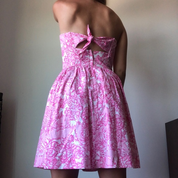Pink Lilly Pulitzer dress - Picture 2 of 6